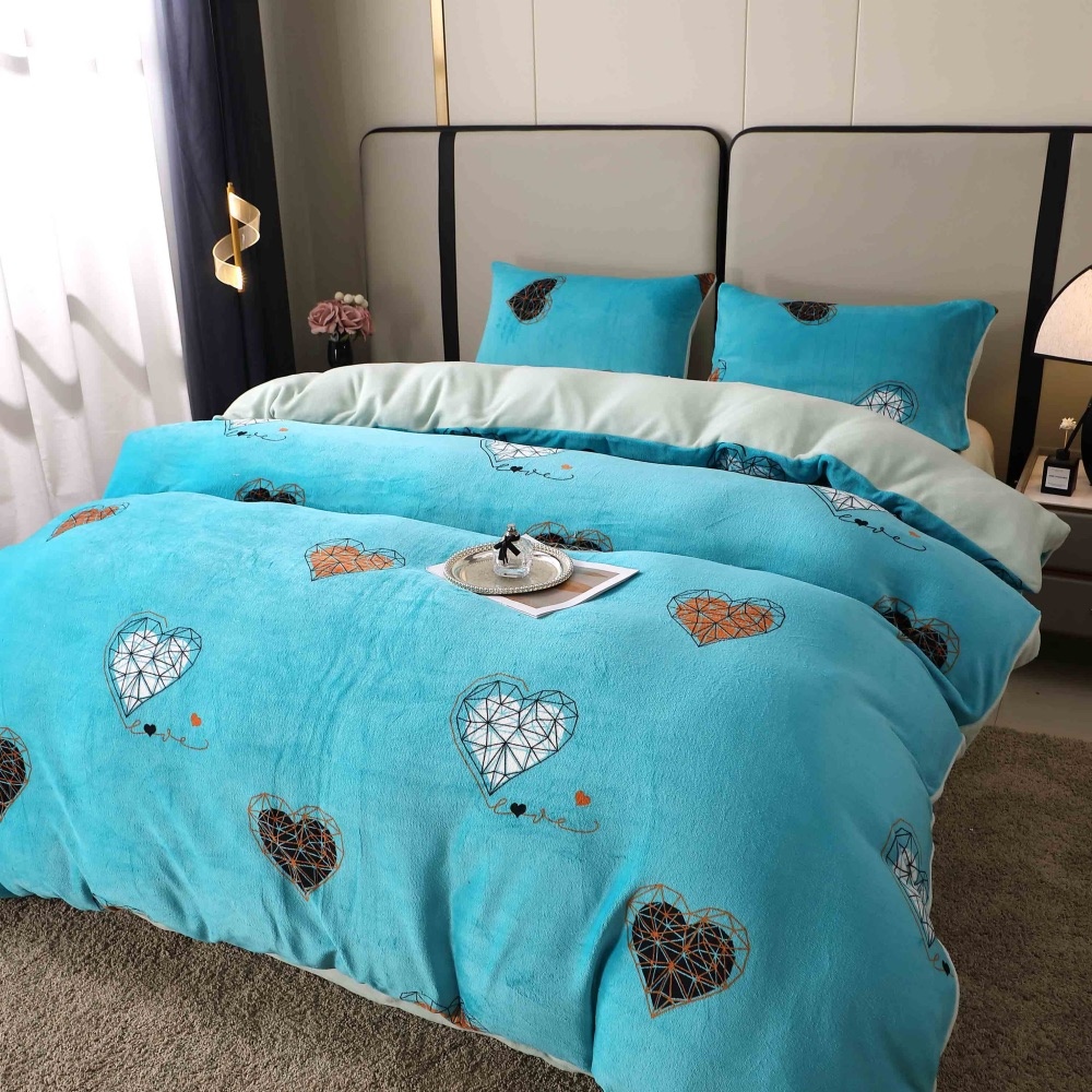 Poze Lenjerie pat dublu, Super Pufoasa COCOLINO, 4 piese, Bleu, inimioare cumparamisim.ro