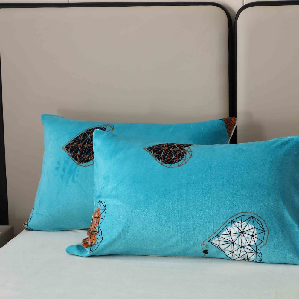 Poze Lenjerie pat dublu, Super Pufoasa COCOLINO, 4 piese, Bleu, inimioare cumparamisim.ro