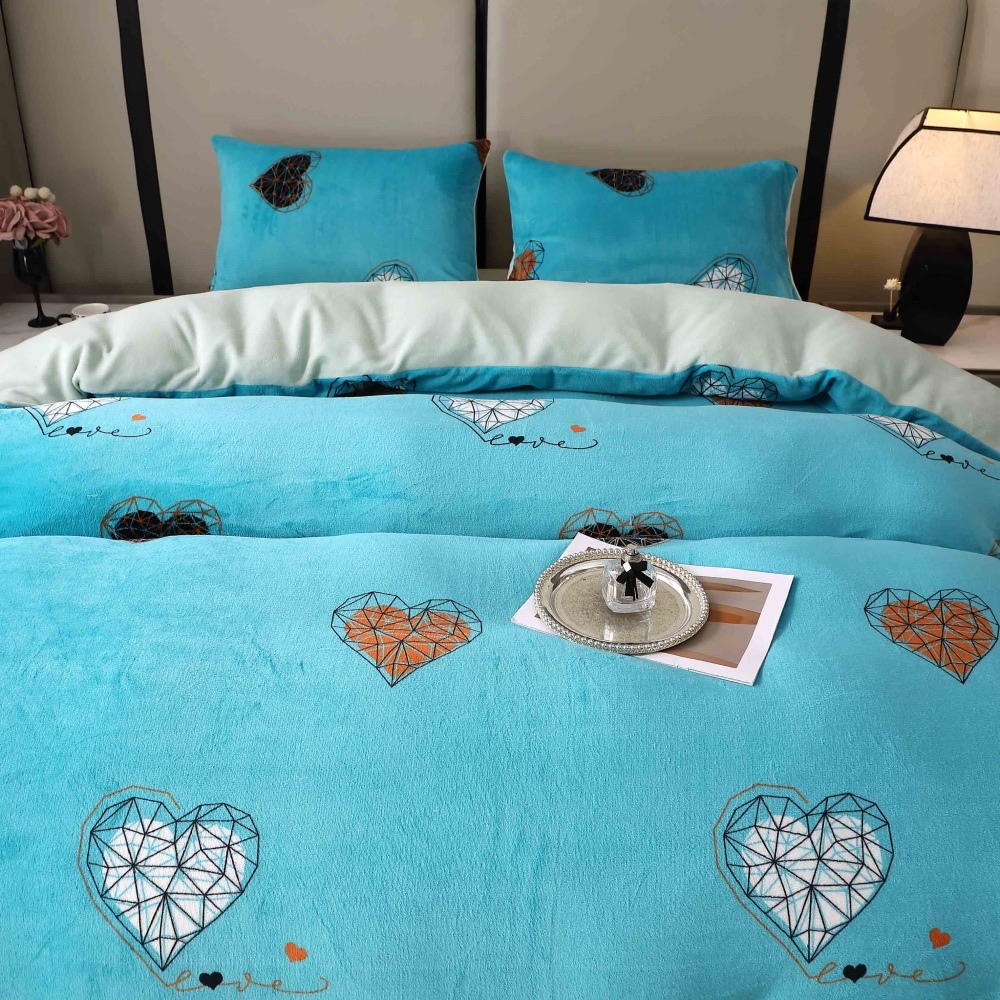 Poze Lenjerie pat dublu, Super Pufoasa COCOLINO, 4 piese, Bleu, inimioare cumparamisim.ro