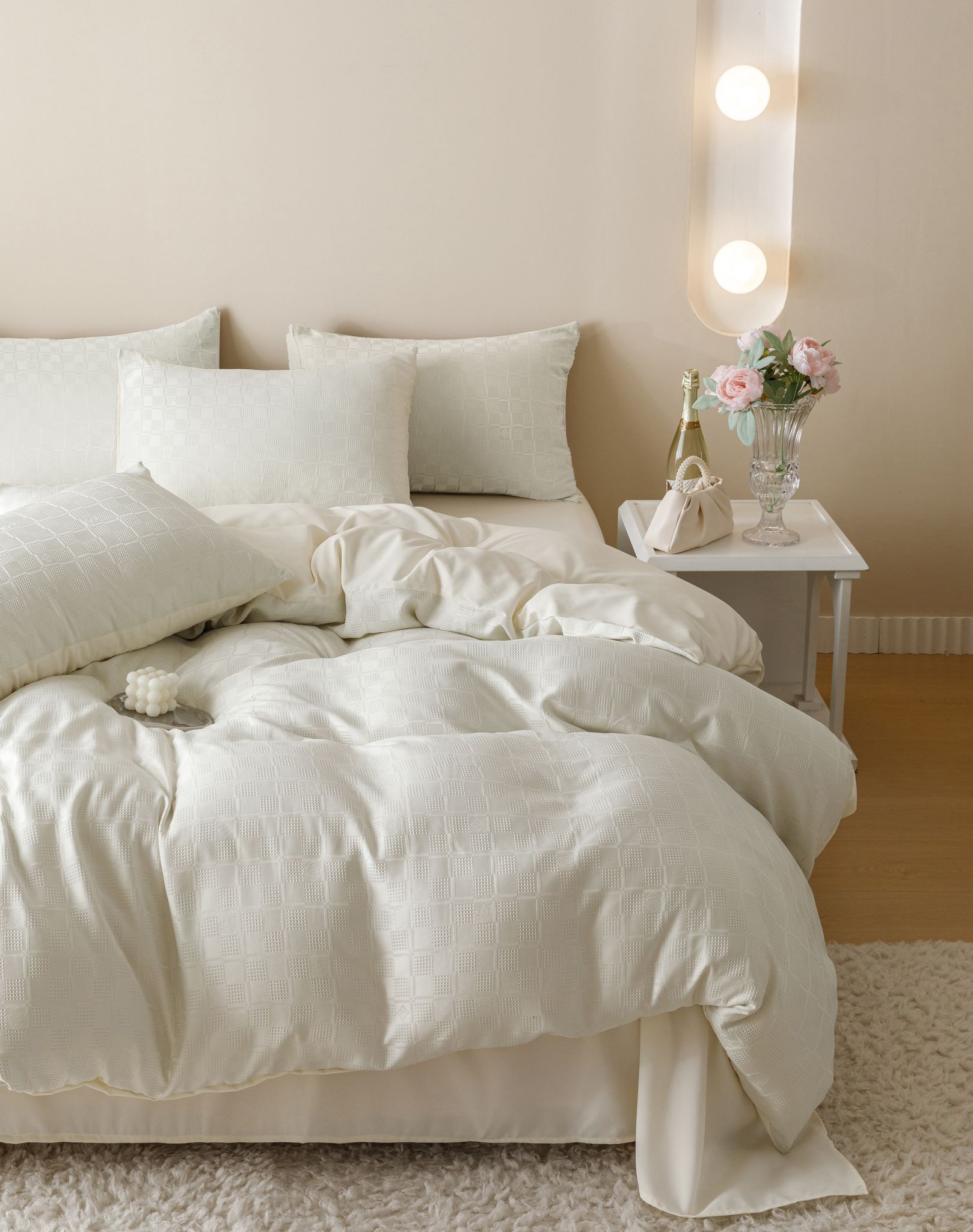 Poze Lenjerie pat dublu, JACQUARD FINETAT, 6 piese, Jojo Home, Crem cumparamisim.ro