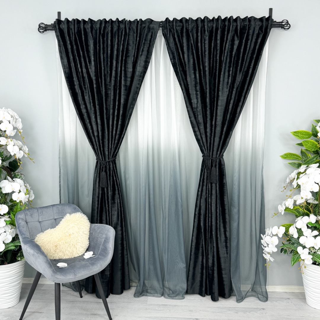 Poze Set 2 Draperii Catifea cu model Venti, Negru, 140cm latime x 260cm inaltime, cu tiv lat pt bara cumparamisim.ro