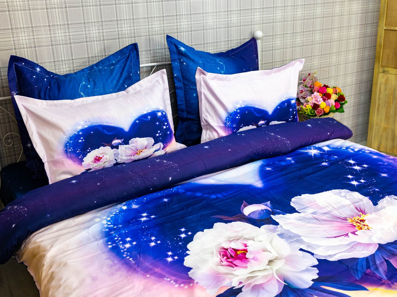 Poze Lenjerie pat dublu,  FINET, 6 piese, IDENTICA CU POZA, Mov, flori cumparamisim.ro