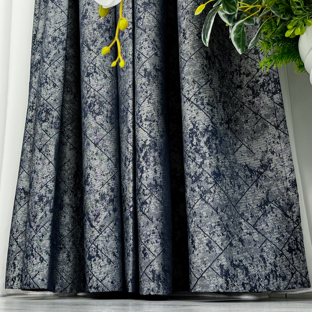 Poze Set 2 Draperii Royal, Satinata, Texturata, Bleumarin cu Gri, 140cm latime x 260cm inaltime, cu tiv lat pt bara cumparamisim.ro