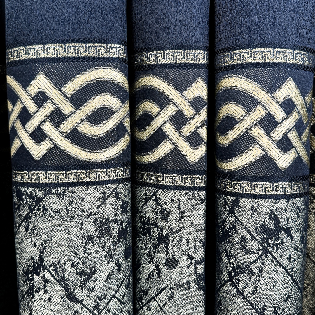 Poze Set 2 Draperii Royal, Satinata, Texturata, Bleumarin cu Gri, 140cm latime x 260cm inaltime, cu tiv lat pt bara cumparamisim.ro