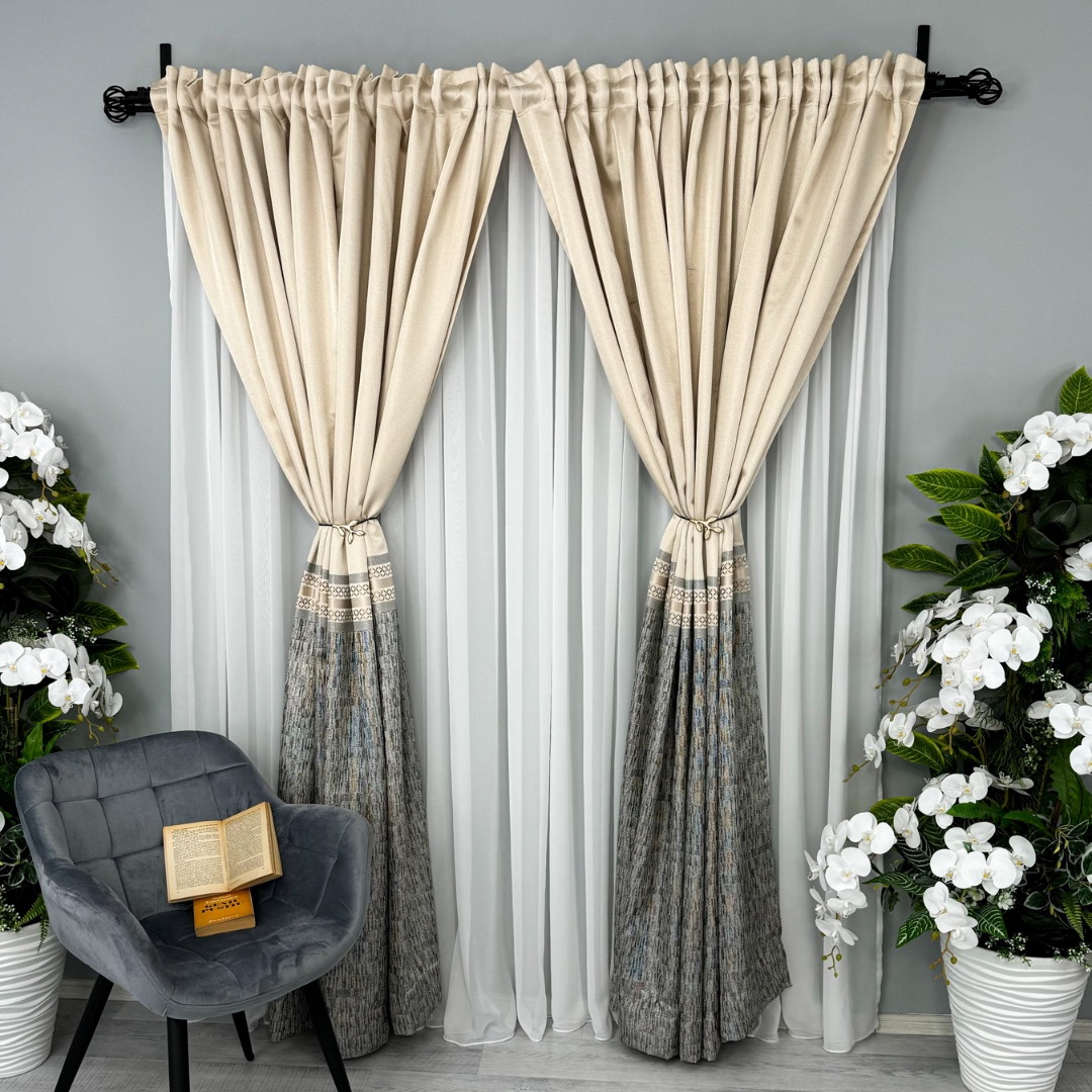 Poze Set 2 Draperii Simplicity, Satinata, Texturata, Crem cu Gri, 140cm latime x 260cm inaltime, cu tiv lat pt bara cumparamisim.ro