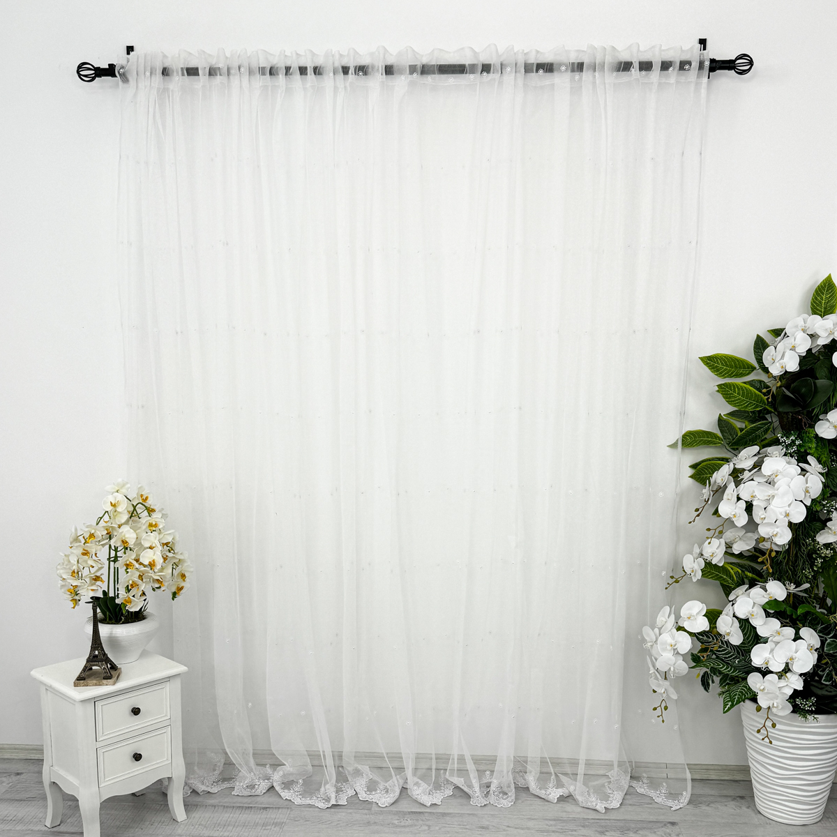 Poze Perdea Fulgi de Nea din Tulle cu Broderie, Alb, 140cm latime x 260cm inaltime, cu rejansa pt bara cumparamisim.ro