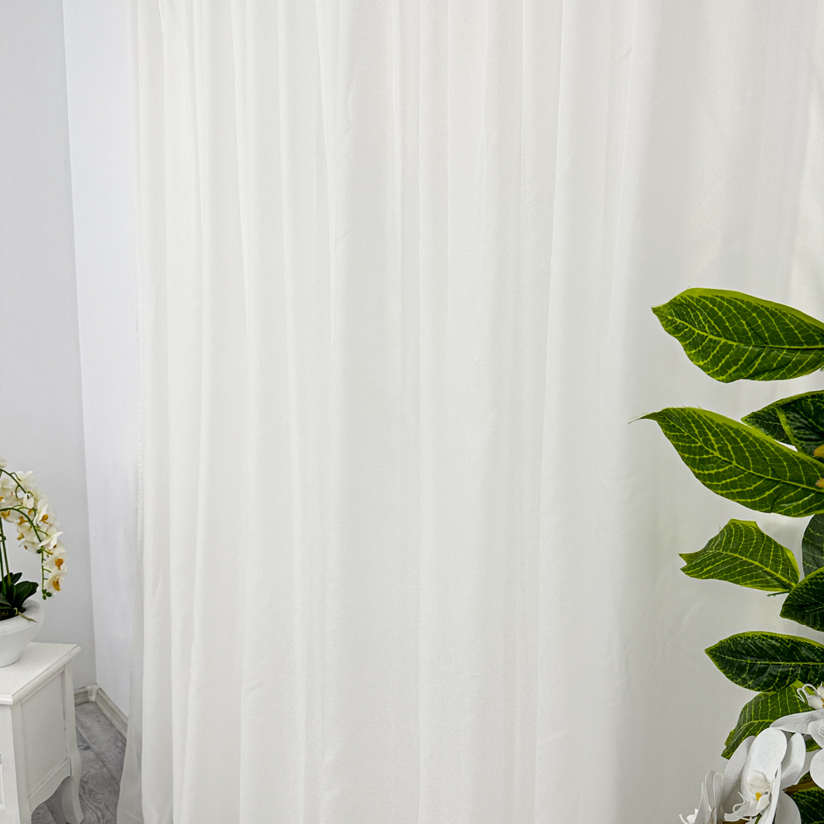 Poze Perdea simpla din matase Jorjet, Ivoire, 140cm latime x 260cm inaltime, cu rejansa pt bara cumparamisim.ro