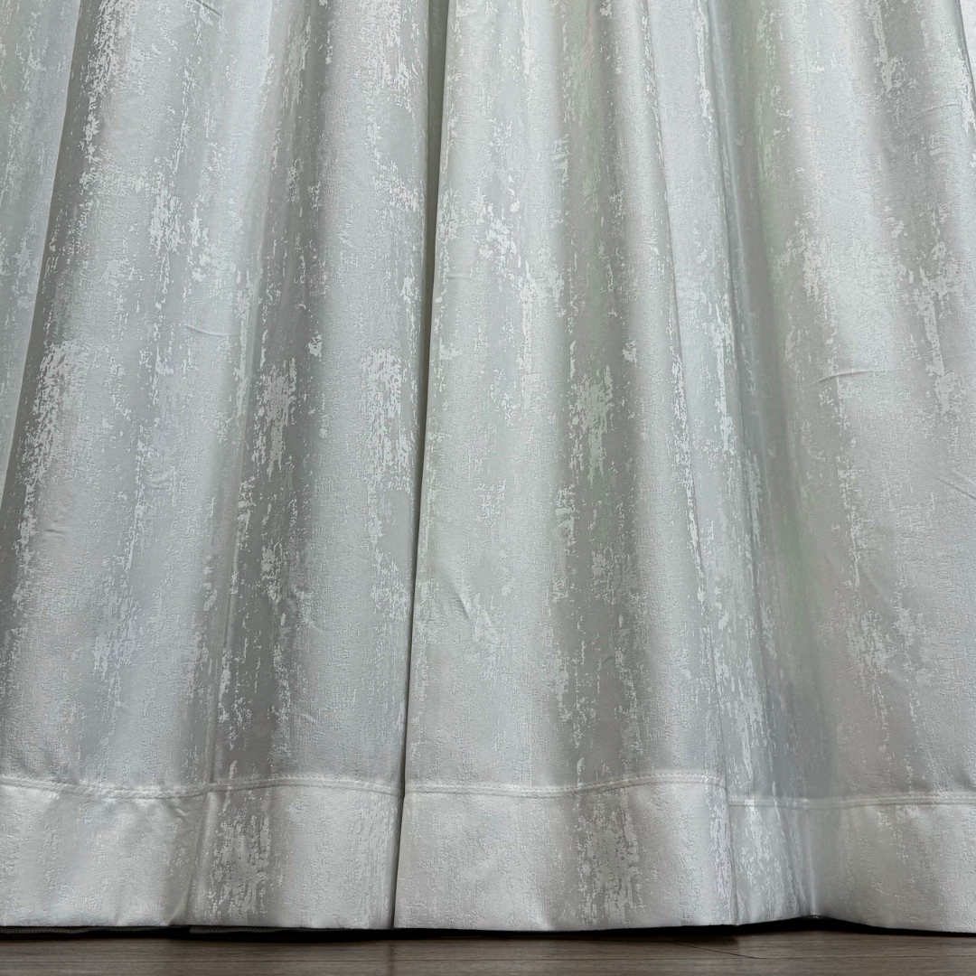 Poze Set 2  Draperii din Jacquard model Nisip, 140cm latime x 260cm inaltime, cu TIV LAT, ALB cumparamisim.ro