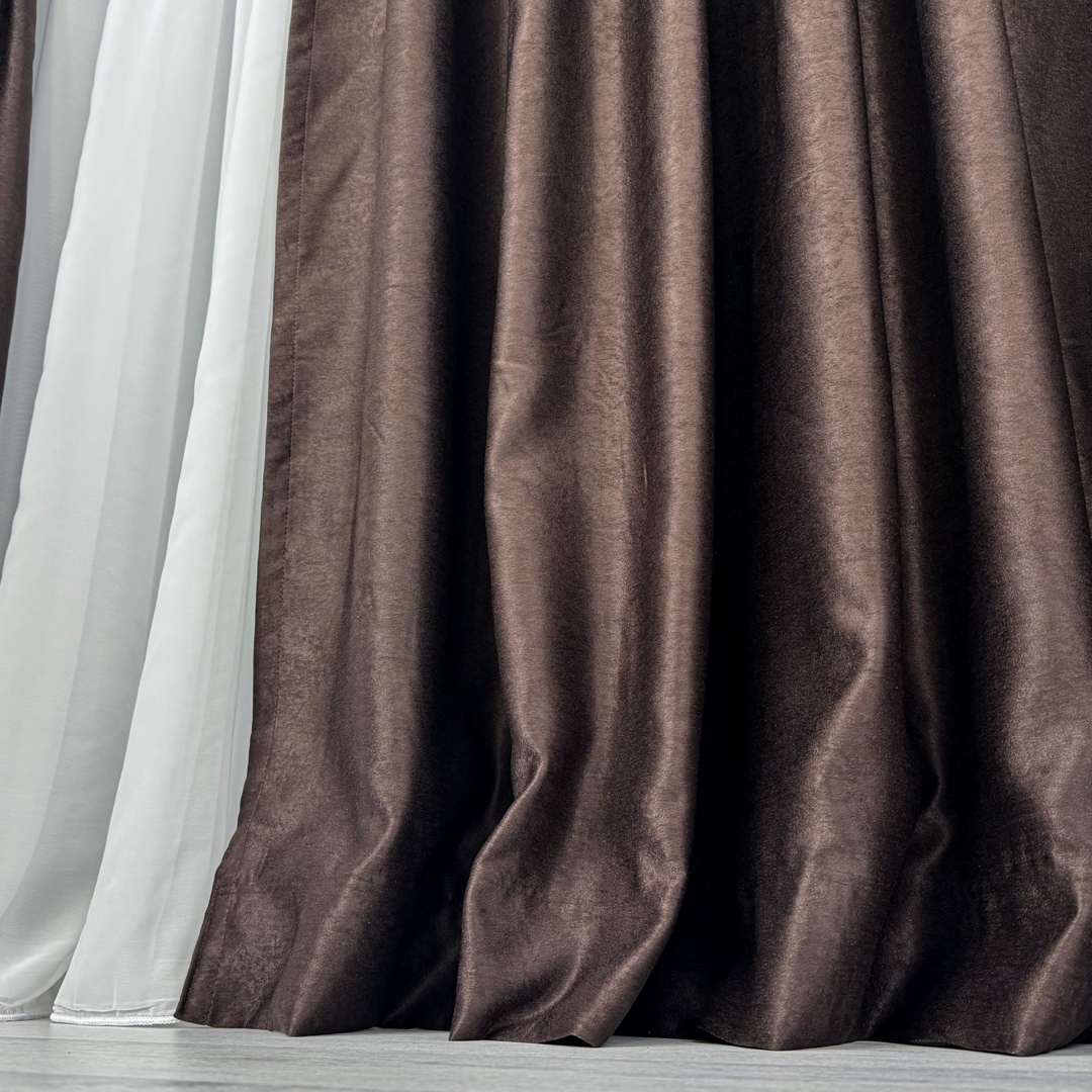 Poze Set 2 Draperii Soft Touch, cu Aspect Fin si Tenta Satinata, 140cm latime x 260cm inaltime, cu TIV LAT, Maro inchis cumparamisim.ro