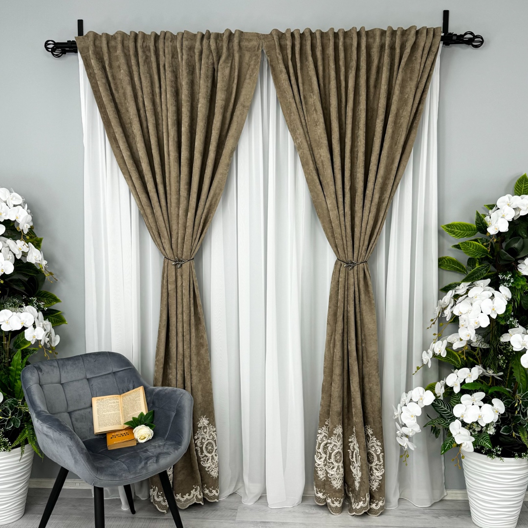 Poze Set 2 Draperii Blackout 80%, din Catifea cu Broderie, 140cm latime x 260cm inaltime, cu TIV LAT, Elite V3, Bej cumparamisim.ro