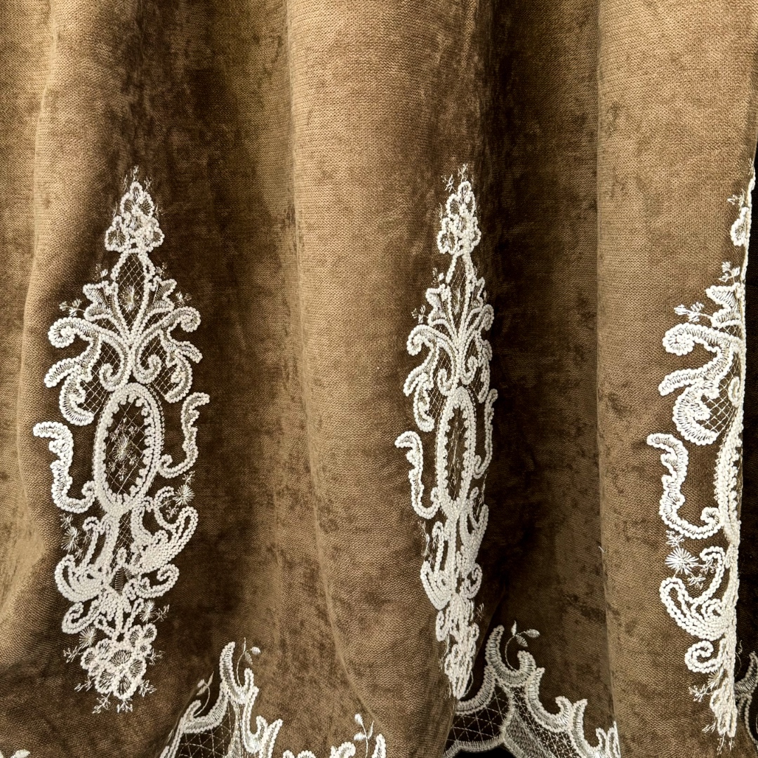 Poze Draperie Blackout 80%, din Catifea cu Broderie, 140cm latime x 260cm inaltime, cu TIV LAT, Elite V3, Maro cumparamisim.ro