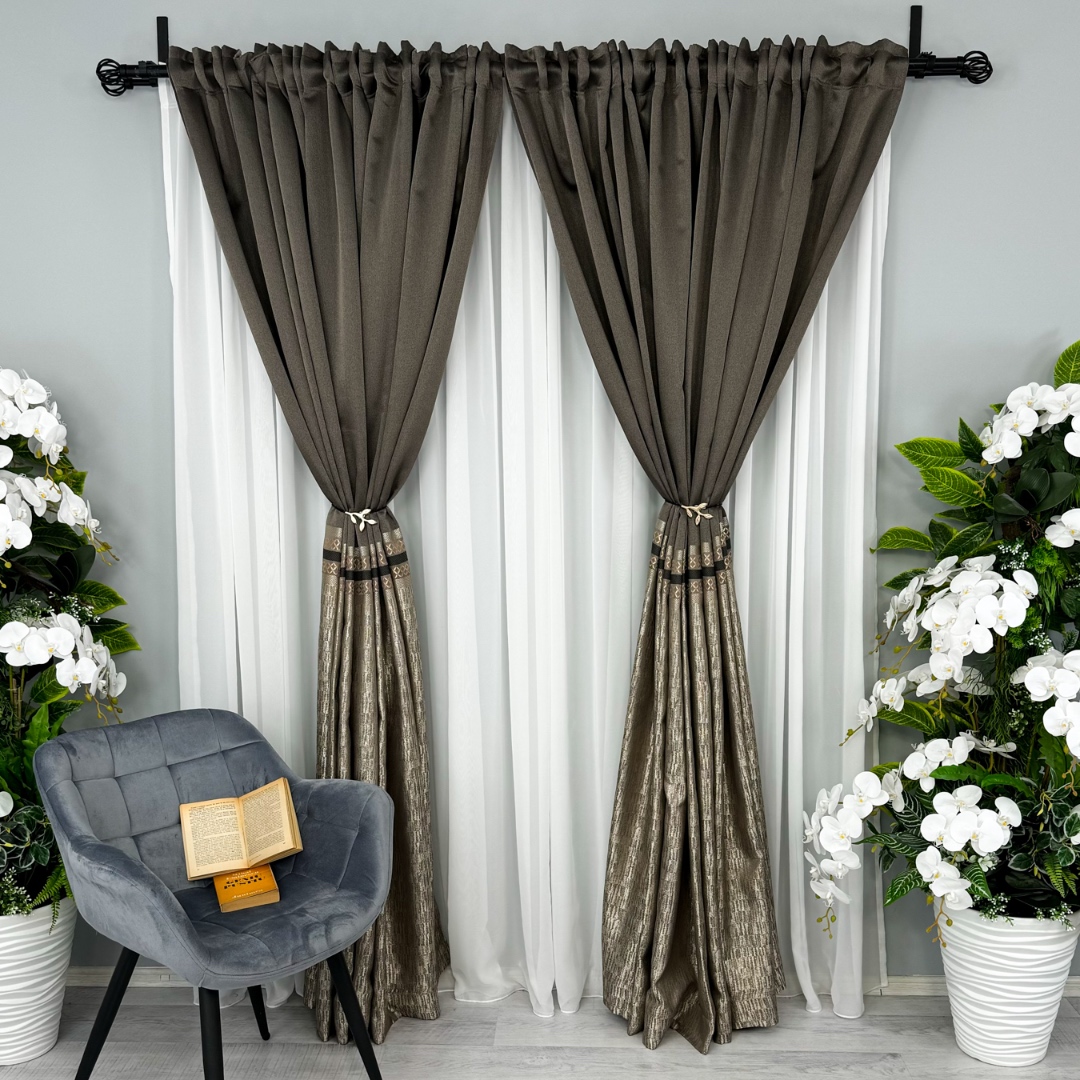 Poze Set 2 Draperii Simplicity, Satinata, Texturata, Maro, 140cm latime x 260cm inaltime, cu tiv lat pt bara cumparamisim.ro