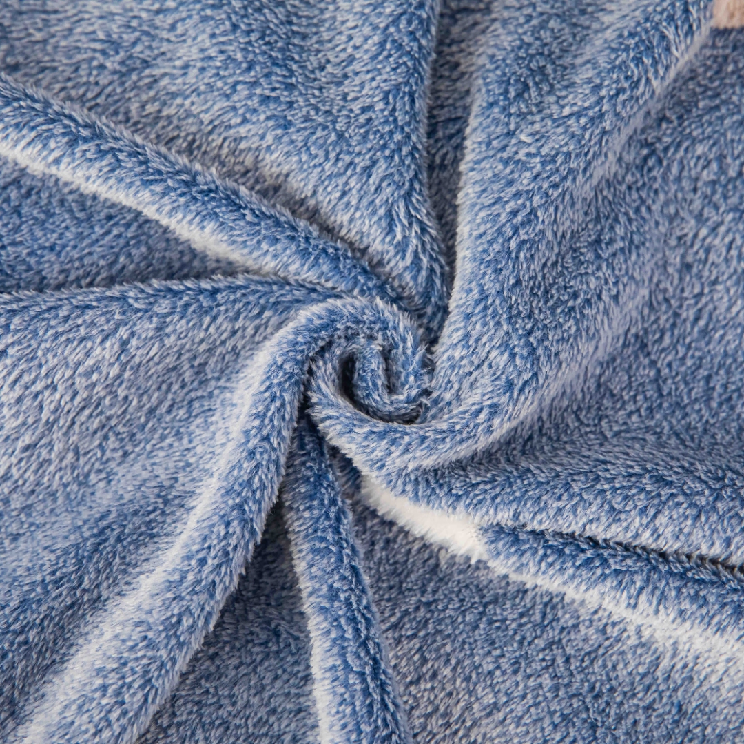 Lenjerie pat dublu, Super Pufoasa COCOLINO,cu ELASTIC, 4 piese, Jojo Home, Bleu, Alb, Luna, Iepurasi, Sweet Dreams - imagine 4