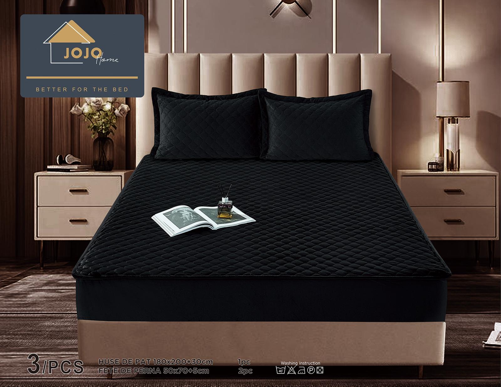 Poze Husã matlasatã tip topper din catifea, 160x200cm + 2 fete de perna 50x70cm, Negru cumparamisim.ro