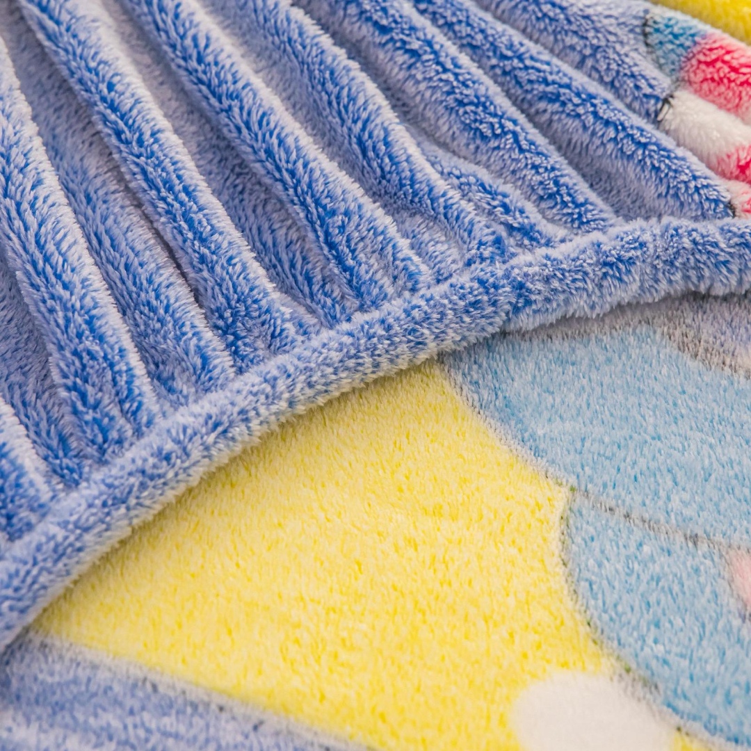 Poze Cearsaf CoCoLiNo, JoJo Home, cu Elastic, 180x200x25cm, 2 fete de perne, 50x70cm, Albastru, Stelute si Ursuleti cumparamisim.ro