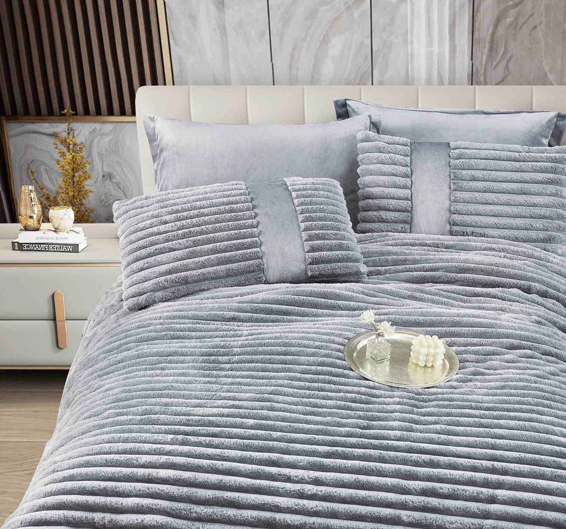 Poze Lenjerie de pat cu Pilota Inclusa, Jojo Home, Cearceaf cu Elastic, 6 Piese, Blana de Iepure Artificiala, Gri deschis cumparamisim.ro