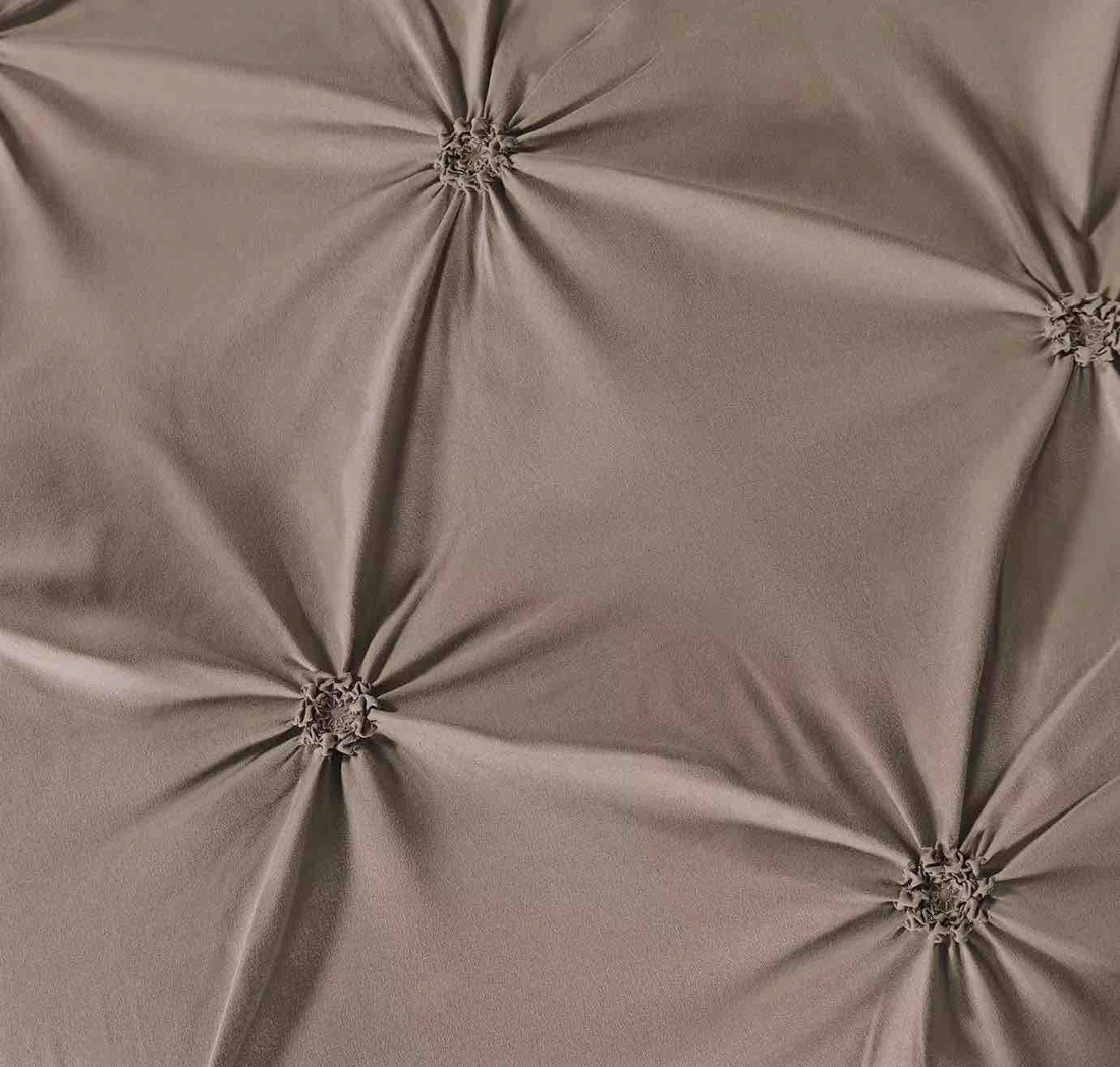 Poze Lenjerie de Pat Premium, JOJO HOME, Finet cu Pliuri Brodate, 6 Piese, Nesifonabila si Durabila, Grej cumparamisim.ro