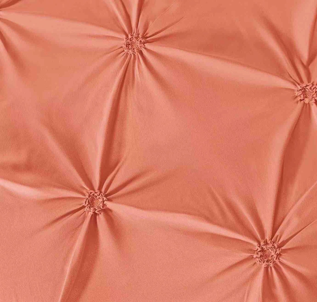 Poze Lenjerie de Pat Premium, JOJO HOME,  Finet cu Pliuri Brodate, 6 Piese, Nesifonabila si Durabila, Somon cumparamisim.ro