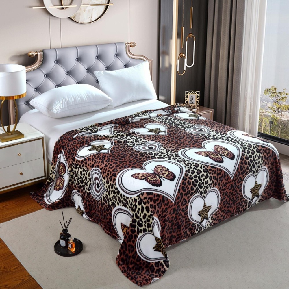 Patura pufoasa cocolino 200x230cm, 240g/mp, Maro, Negru, Animal print, Inimioare – imagine 5