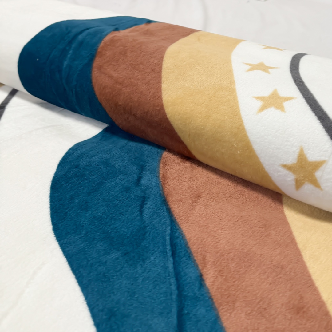 Patura Pufoasa CoCoLiNo (Fleece), 200x230cm, 240gr/mp, Crem, Verde, Bej, Maro, Dungi, Stelute - Rasfatul Perfect pentru Serile Racoroase - imagine 4