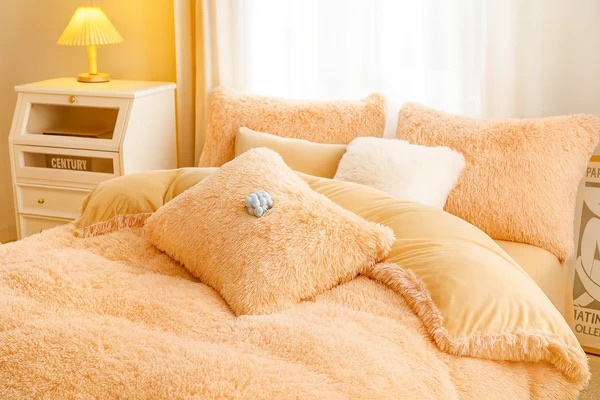 Lenjerie pat super pufoasa COCOLINO Fluffy 4 piese piersica - view 4