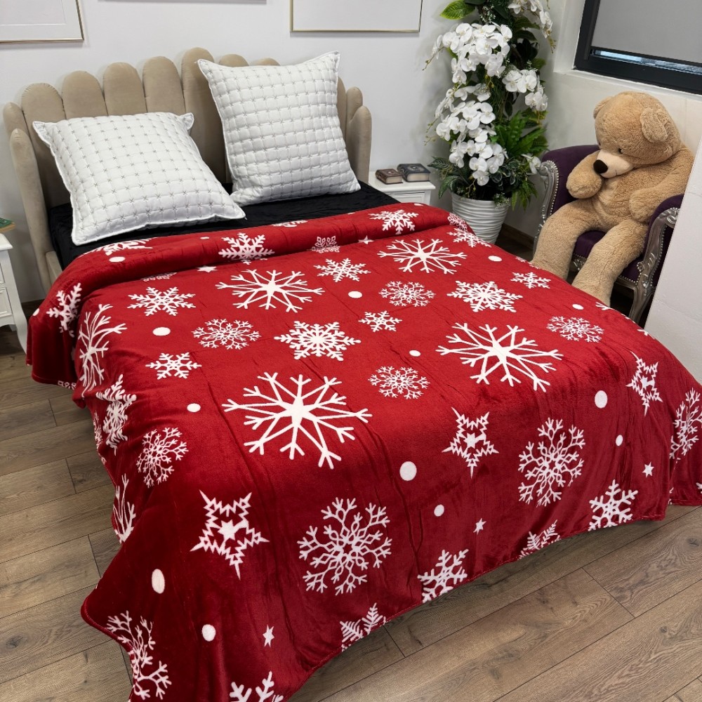 Patura pufoasa cocolino 200x230cm, 240g/mp, Rosu, Fulgi de Nea — imaginea 2