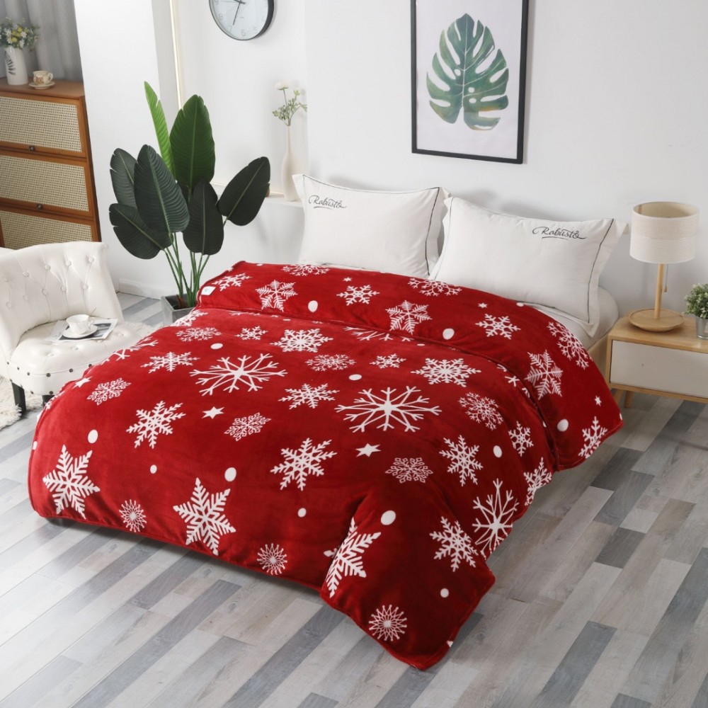 Patura pufoasa cocolino 200x230cm, 240g/mp, Rosu, Fulgi de Nea — imaginea 4