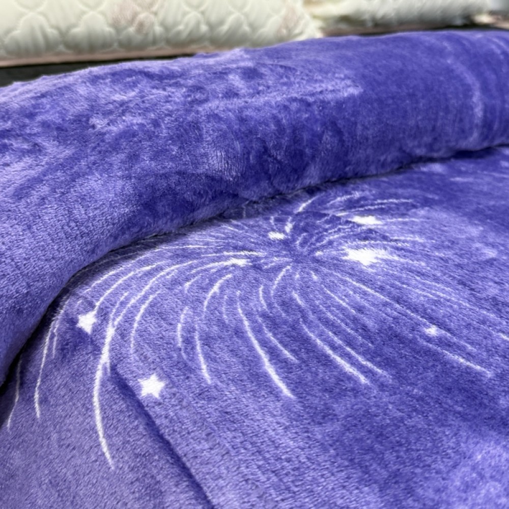 Patura pufoasa cocolino 200x230cm, 240g/mp, Mov, Sania lui Mos Craciun — imaginea 4