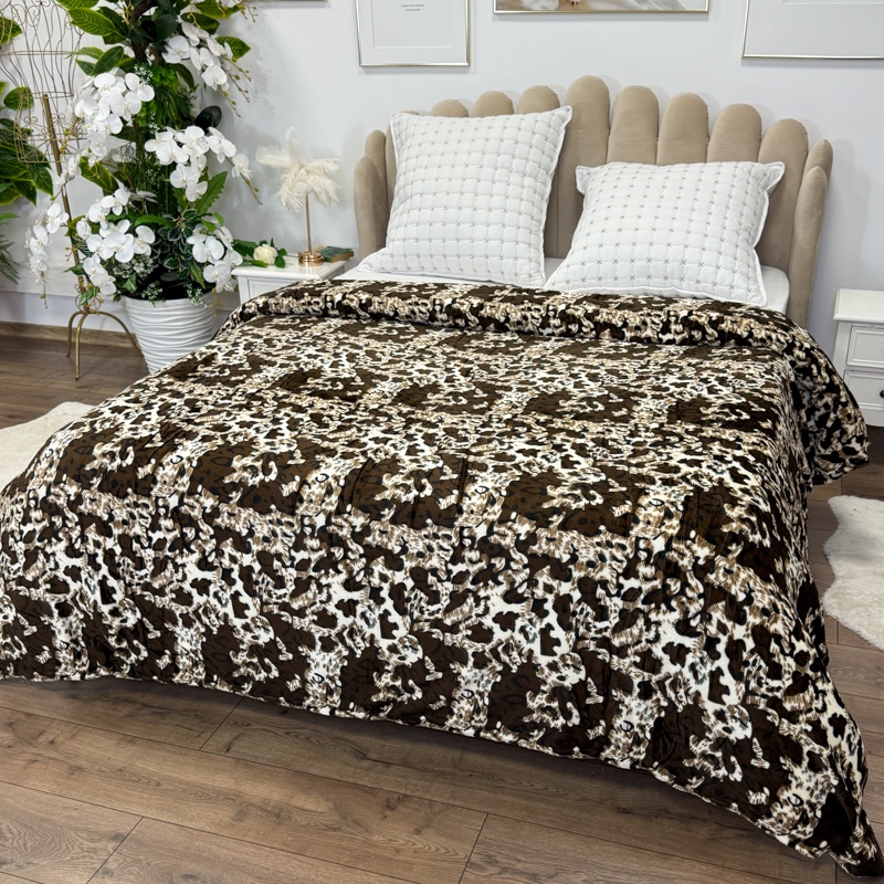 Patura pufoasa cocolino 200x230cm, 240g/mp, Bej, Maro, Animal Print - view 3