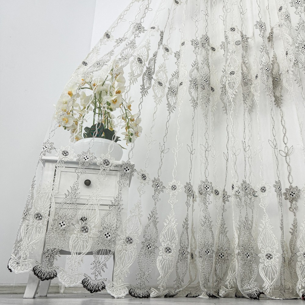 Perdea Merry din Tulle cu Broderie, model elegant, Crem - Negru, 140cm latime x 260cm inaltime, cu rejansa pt bara – imagine 4