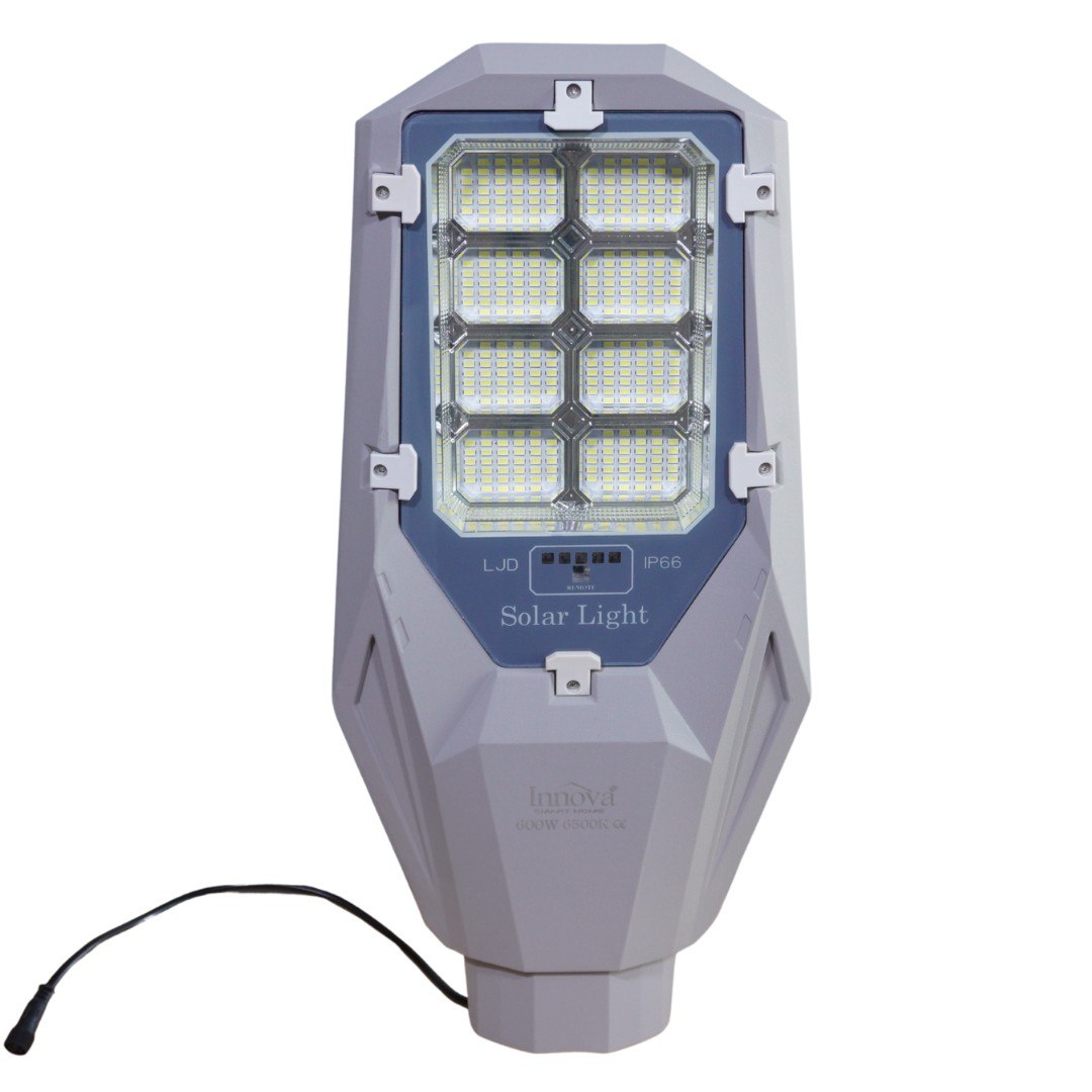 Lampa solara Aurum by Innova 600W cu panou separat, IP66, telecomanda si kit complet de instalare - imagine 4