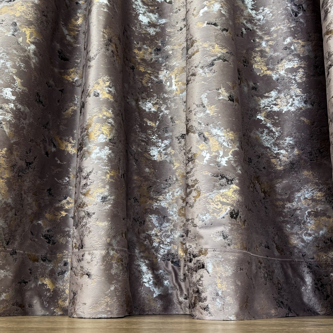 Draperie Catifea Nikko cu insertii aurii, Roz prafuit, 140cm latime x 260cm inaltime, cu tiv lat pt bara - imagine 6