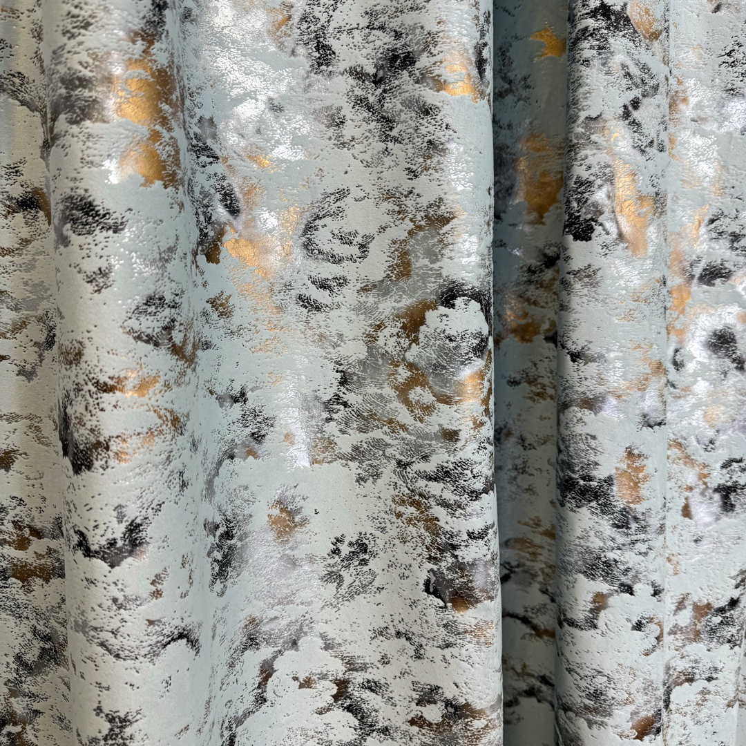 Draperie Catifea Nikko cu insertii aurii, 140cm latime x 260cm inaltime, cu TIV LAT, Culoarea oului de rata - V27 - imagine 5
