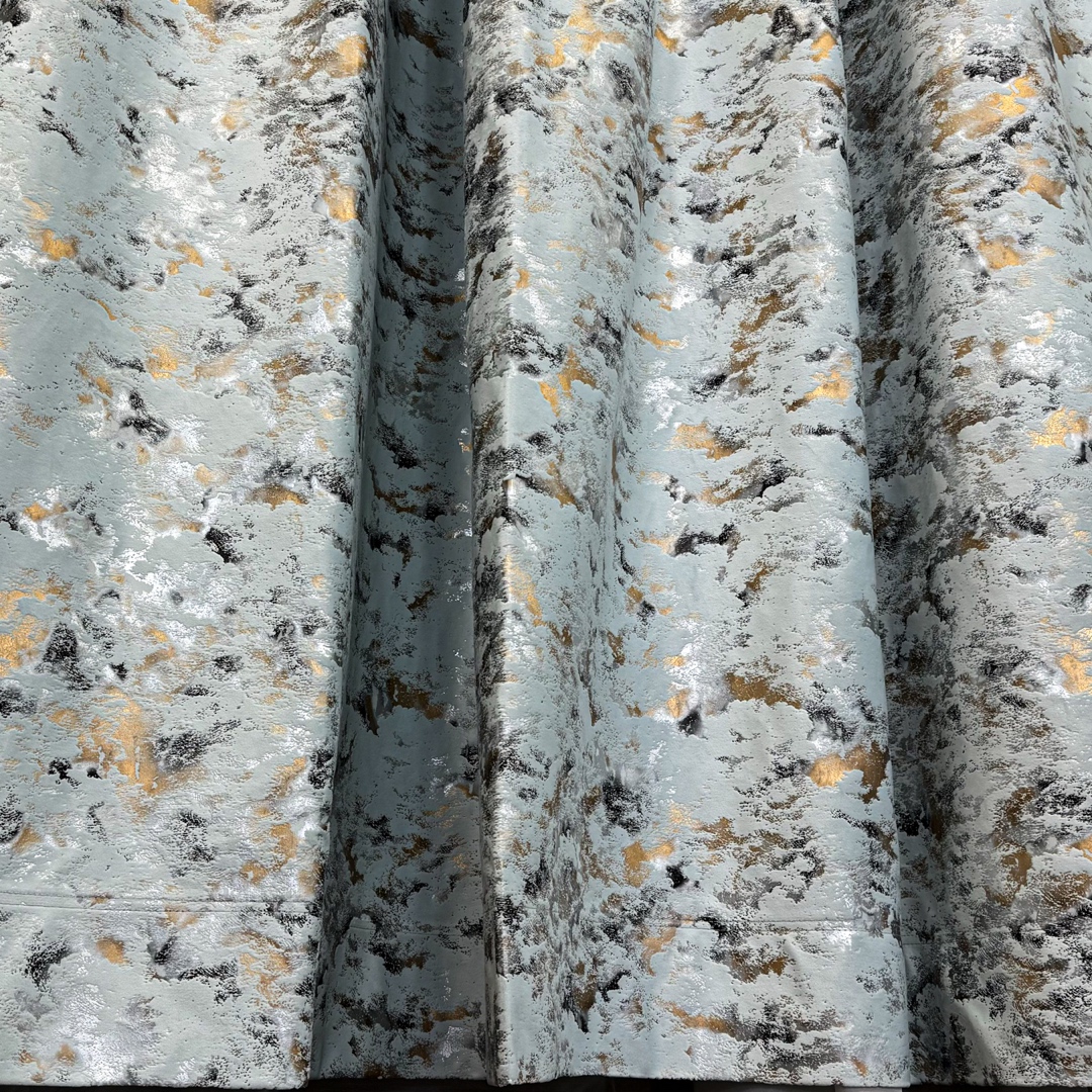 Draperie Catifea Nikko cu insertii aurii, 140cm latime x 260cm inaltime, cu TIV LAT, Culoarea oului de rata - V27 - imagine 6
