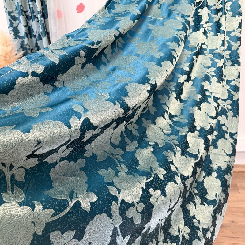 Set 2 bucati de Draperie Jacquard, Roses, 150cm latime x 270cm inaltime, cu rejansa pt sina, Turquoise - imagine 2