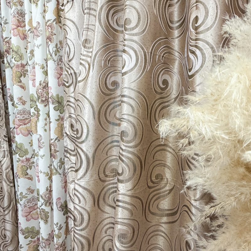 Set 2 Draperii Jacquard, Spiral, 150cm latime x 270cm inaltime, Bej + Perdea 400cm latime x 270cm inaltime, din Matase Imprimata, Autumn Flowers - imagine 6