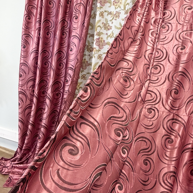 Set 2 bucati de Draperie Jacquard, Spiral, 150cm latime x 270cm inaltime, cu rejansa pt sina, Roz - imagine 3