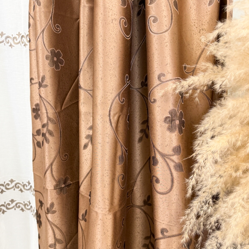 Set 2 bucati de Draperie Jacquard, Crengute cu Flori, 150cm latime x 270cm inaltime, cu rejansa pt sina, Maro deschis - imagine 2