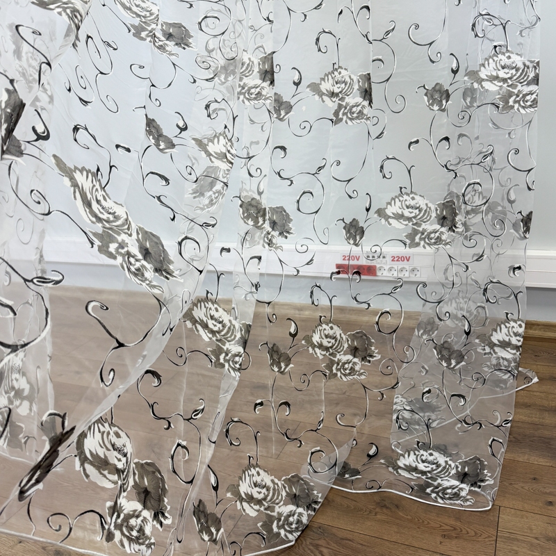 Set 3 metri de 2 bucati de Draperie BlackOut, Pearls, 150cm latime x 270cm inaltime, Albastru cu Sclipici + Perdea 400cm latime x 270cm inaltime, din Matase Imprimata, Bujori Gri - imagine 11
