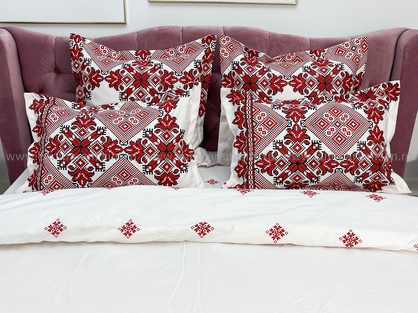 Lenjerie pat dublu cu ELASTIC, Finet, 6 piese, Alb-Rosu, model traditional - imagine 4