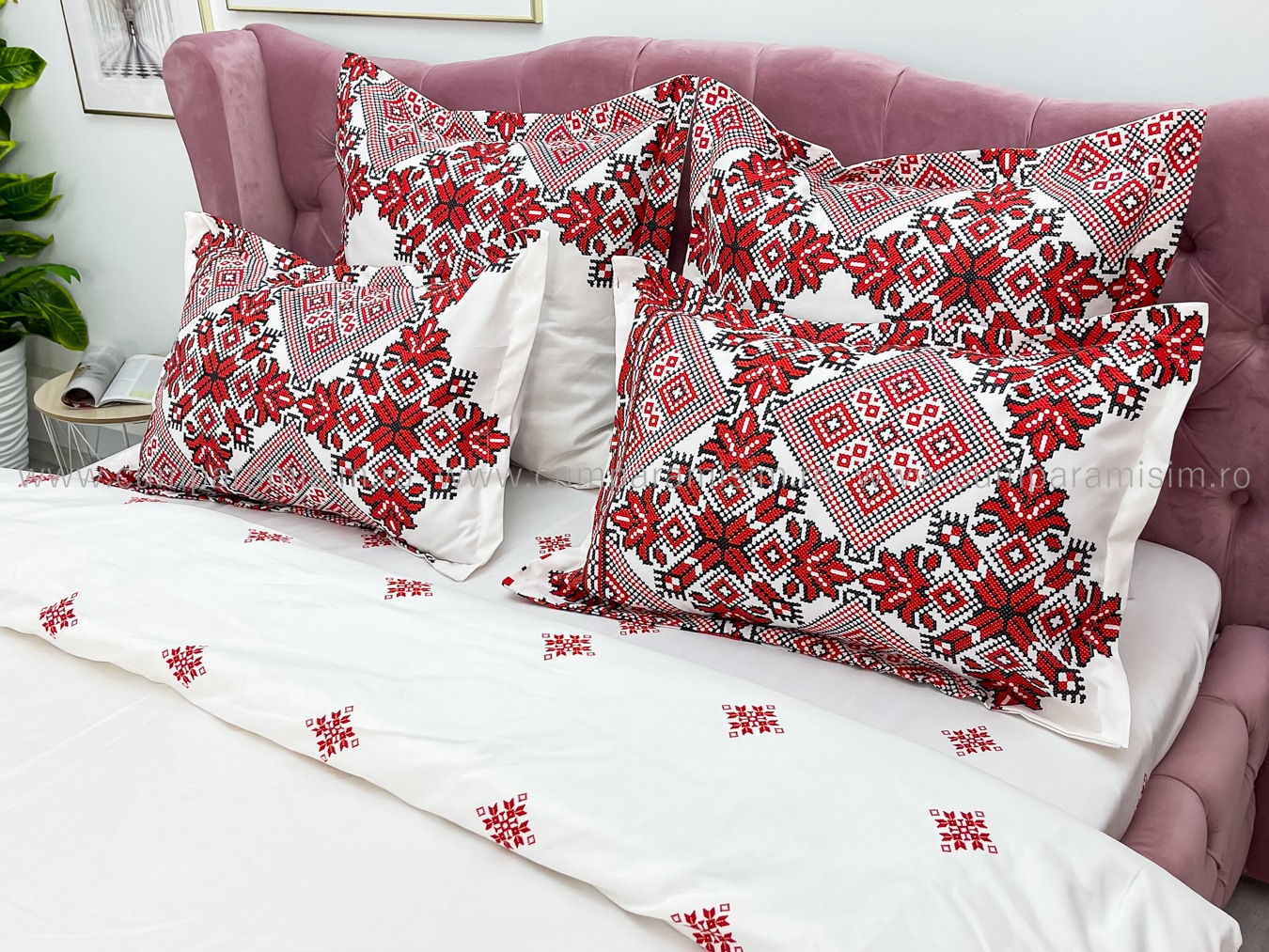 Lenjerie pat dublu cu ELASTIC, Finet, 6 piese, Alb-Rosu, model traditional - imagine 6