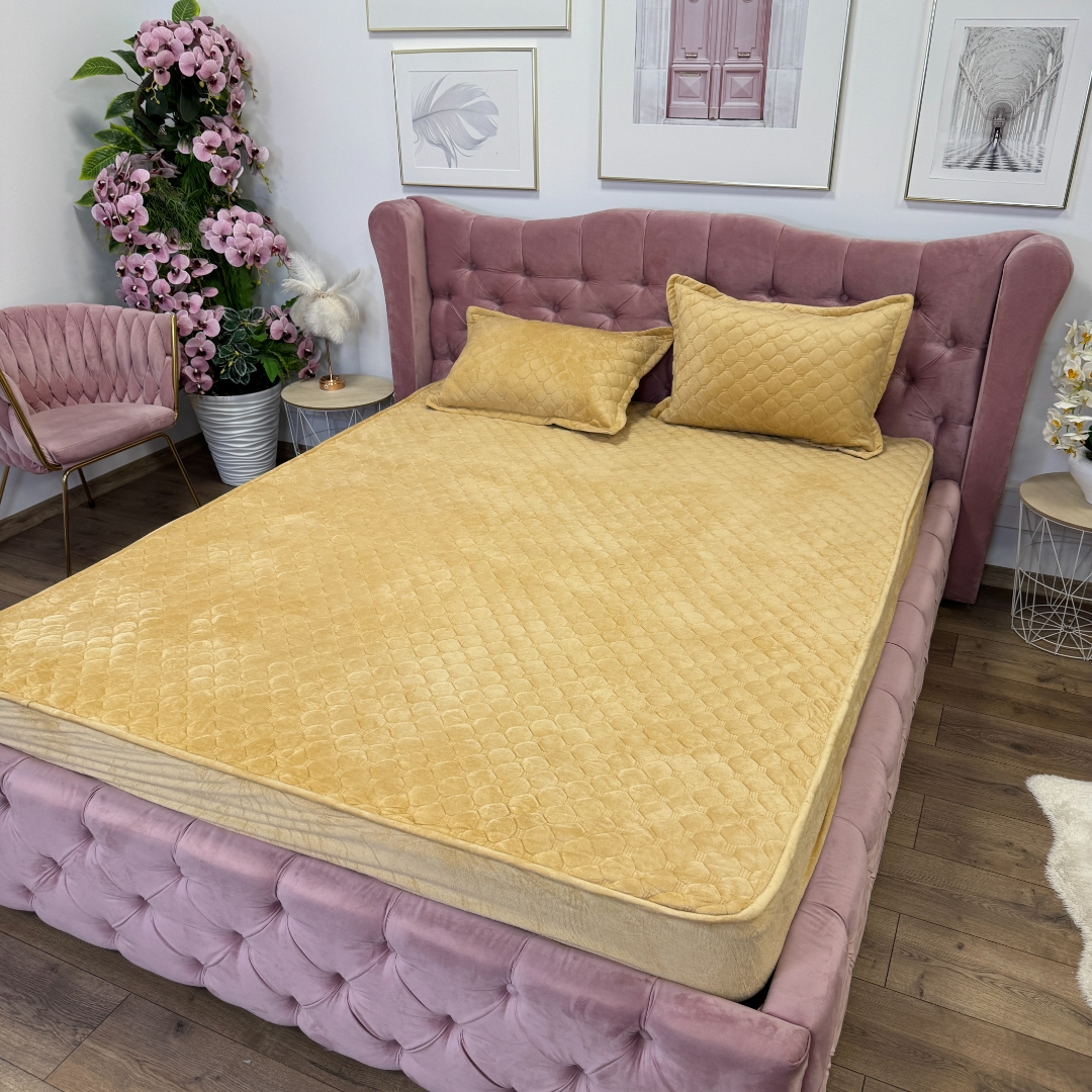 Husa Matlasata Tip Topper din Catifea 160x200cm, cu 2 Fete de Perna 50x70cm -  Somn Odihnitor si Sustinere pentru Spate, Bej - imagine 4