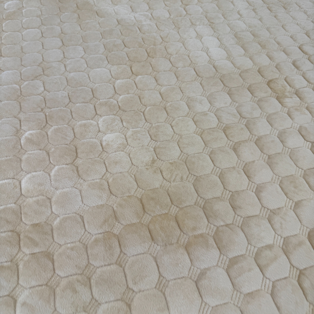 Husa Matlasata Tip Topper din Catifea 160x200cm, cu 2 Fete de Perna 50x70cm -  Somn Odihnitor si Sustinere pentru Spate, Bej - imagine 8