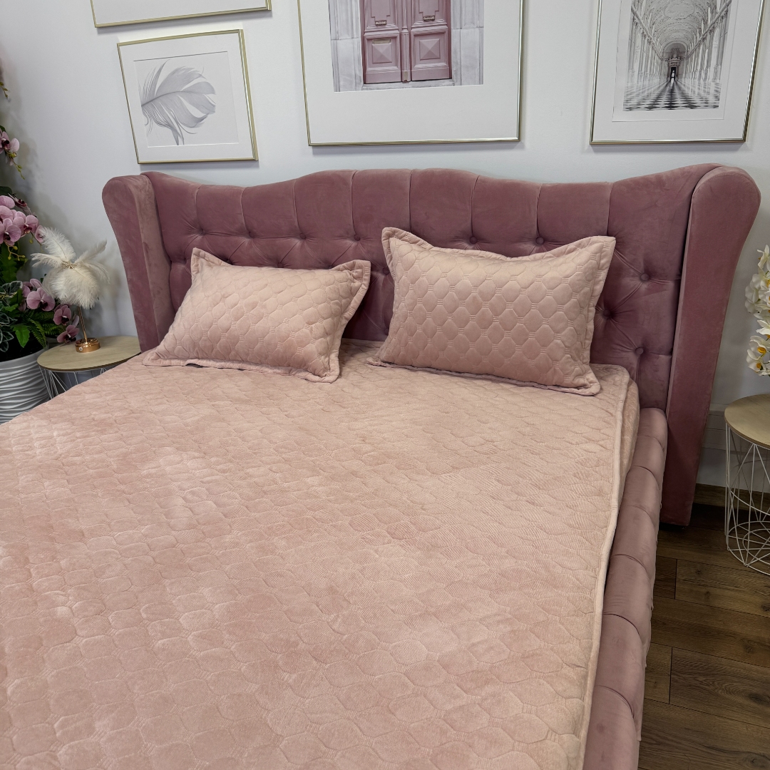 Husa Matlasata Tip Topper din Catifea 180x200cm, cu 2 Fete de Perna 50x70cm -  Somn Odihnitor si Sustinere pentru Spate, Roz - imagine 5