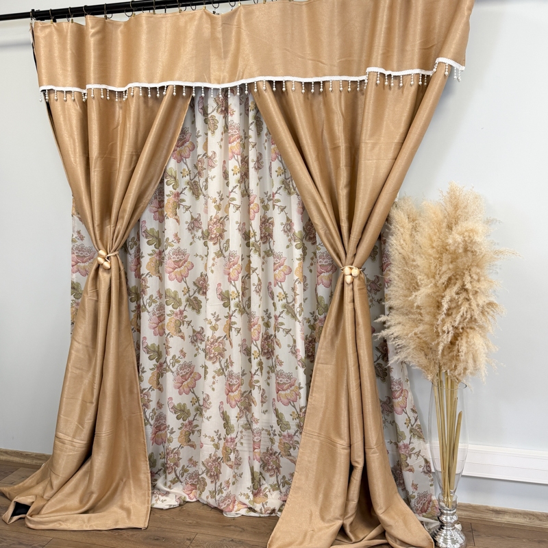 Set 3 metri de 2 bucati de Draperie BlackOut, Pearls, 150cm latime x 270cm inaltime, cu rejansa pt sina, Bej cu Sclipici - imagine 10