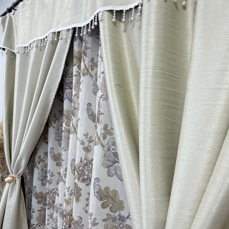 Set 3 metri de 2 bucati de Draperie BlackOut, Pearls, 150cm latime x 270cm inaltime, cu rejansa pt sina, Crem cu Sclipici - imagine 8