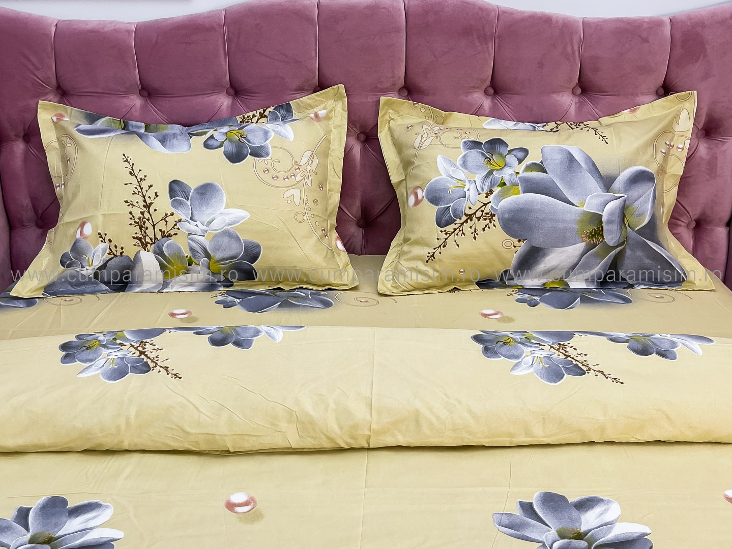 Lenjerie pat dublu imprimeu 3D - 3 Bucati 219 Lei -  Crem flori - imagine 4