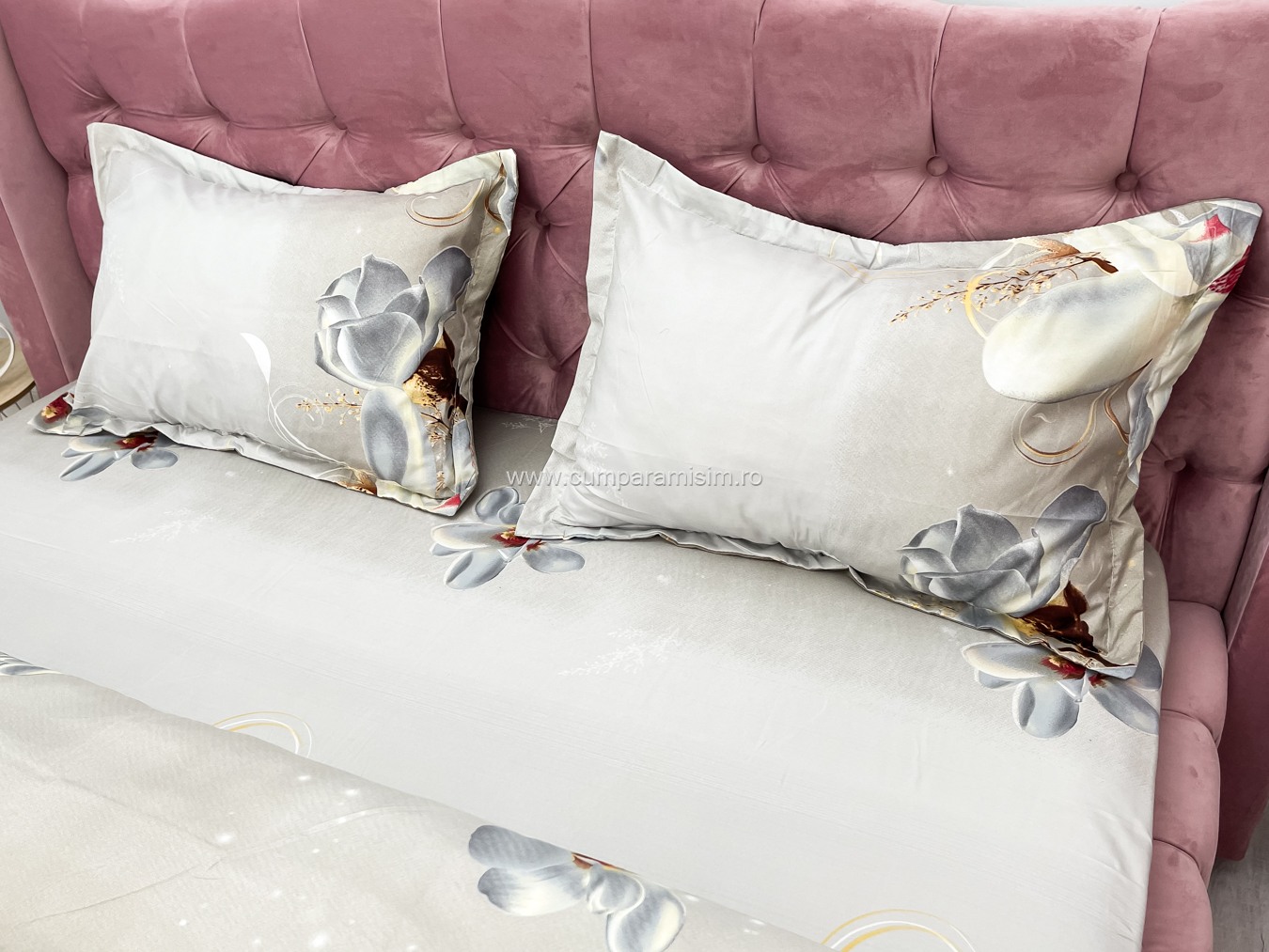 Lenjerie pat dublu imprimeu 3D - 3 Bucati 219 Lei -  Bej flori - imagine 6