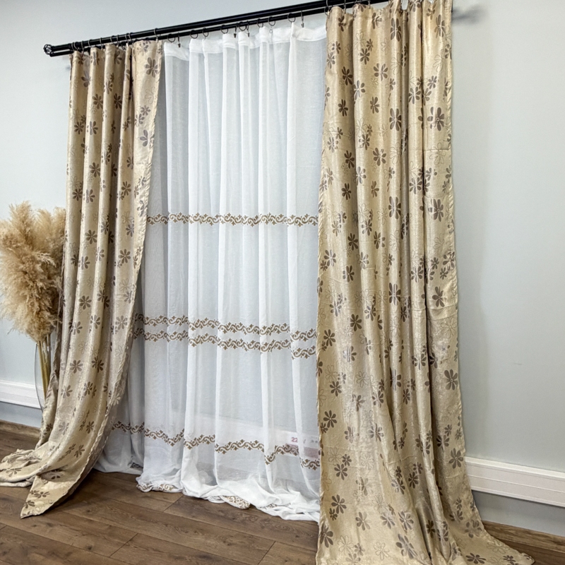 Set 2 Draperii Jacquard, Flori, 150cm latime x 270cm inaltime, Bej + Perdea 400cm latime x 270cm inaltime, tip in cu broderie Bej - imagine 3