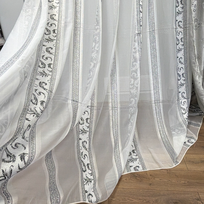 Set 2 Draperii Jacquard, Royal, 150cm latime x 270cm inaltime, Gri mediu + Perdea 400cm latime x 270cm inaltime, din Matase Imprimata, Pene Gri - imagine 8
